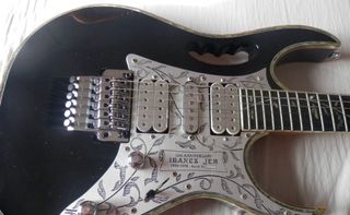 Ibanez Jem 10th Aniversario Guitarra