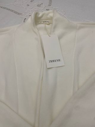Bata Zara Home XS Blanca