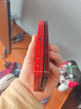 Nintendo 3DS Rossa COMPLETA + Extra