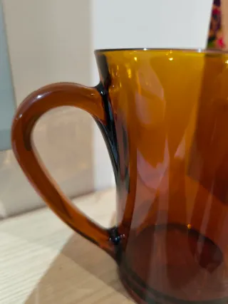 Jarra duralex con su icónico ámbar perfecto estado