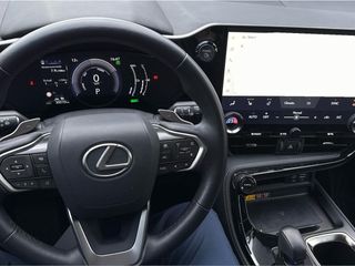 Lexus NX 450H+ 4WD PREMIUM+