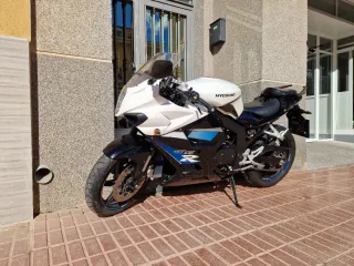 HYOSUNG GT 125R