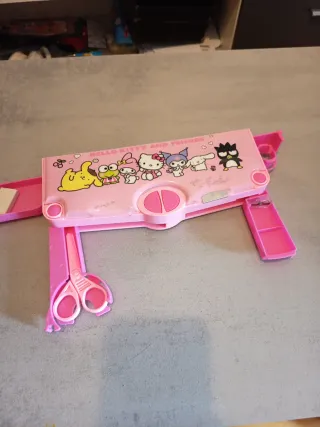 Estuche Hello Kitty y Amigos Primark