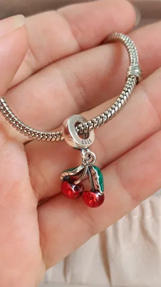 Charm Pandora cerezas rojas