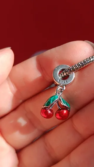 Charm Pandora cerezas rojas