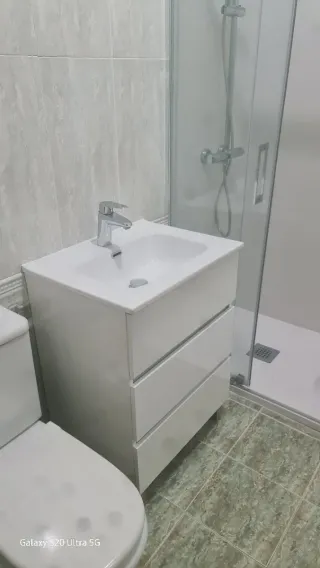 Reformas de baño: bañera por plato ducha