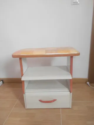 Mueble Auxiliar Pedicura con Cajón