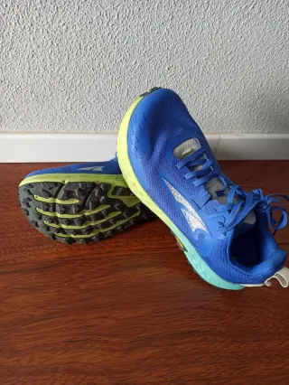 Zapatilla Trail Altra Timp 5 (talla 44)