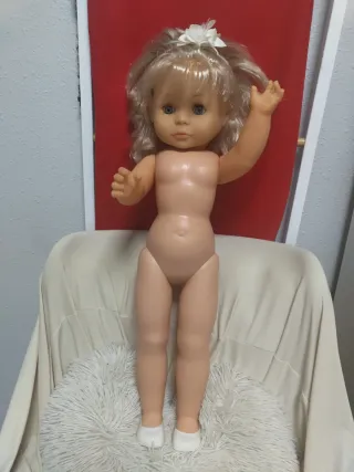 Muñeca rubia