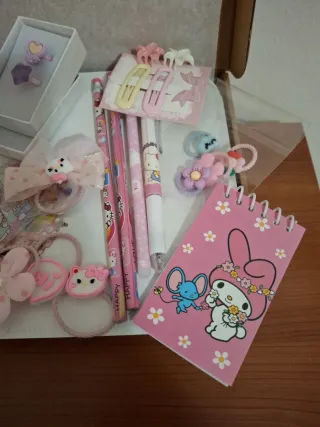 Set accessori Hello Kitty