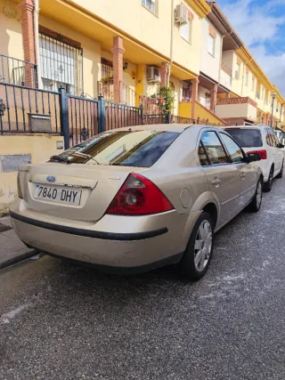 Ford Mondeo 2.2 TDCI 130 GHIA