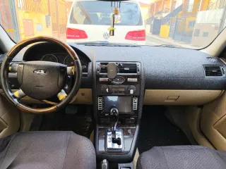 Ford Mondeo 2.2 TDCI 130 GHIA