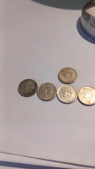 5 Monedas Suecas 25 Öre Plata Baja