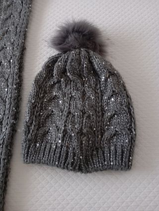 Gorro y bufanda