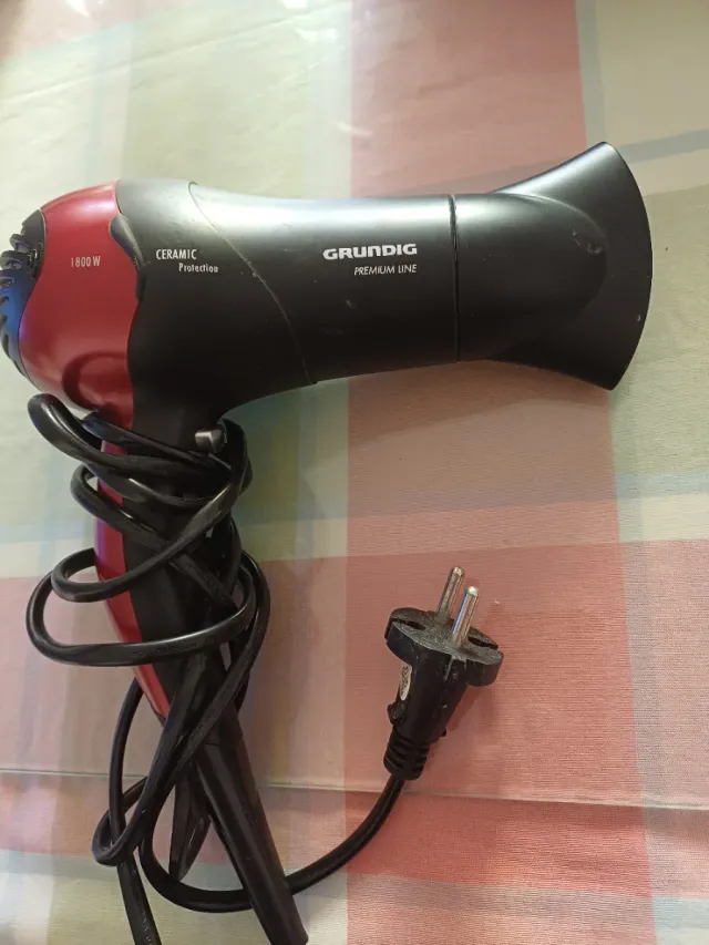 Secador de pelo Grundig 1800W