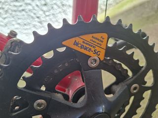 Bicicleta casi nueva Specialized Rockhopper Roja