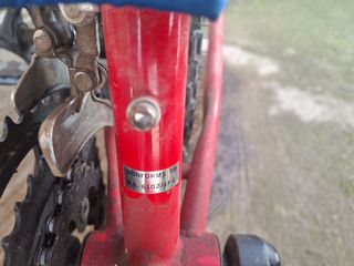 Bicicleta casi nueva Specialized Rockhopper Roja