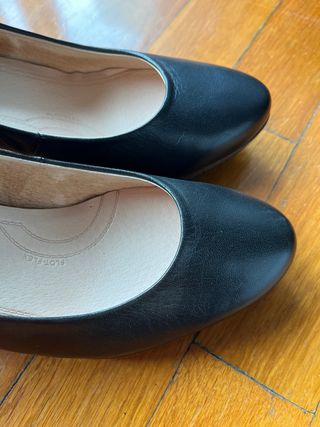 Zapatos de tacón negros talla 35