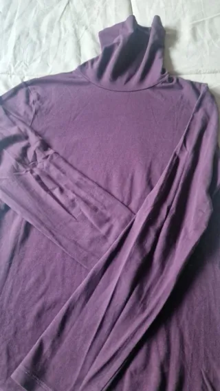 Lote 5 jerseys cuello alto.