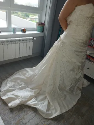 Vestido de Novia Pronovias,color champán