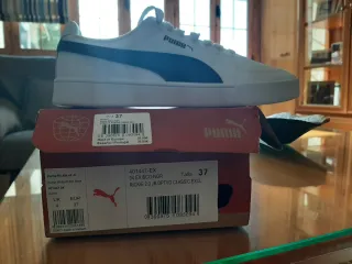 *NUEVAS*Zapatillas Puma Blancas Talla 37