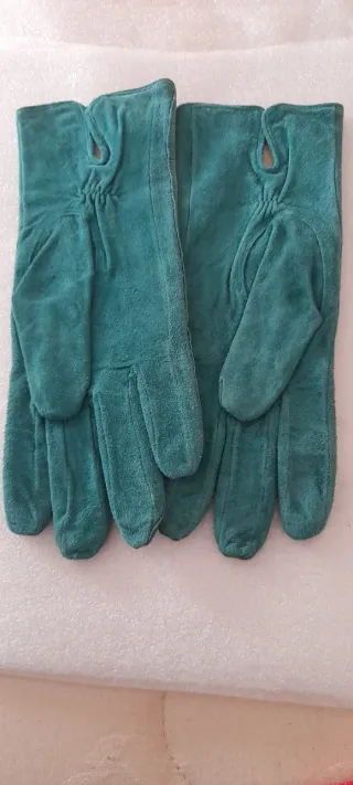 Guanti in vera pelle verde