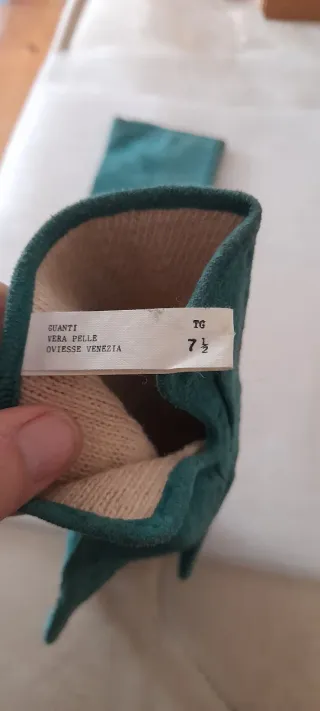 Guanti in vera pelle verde