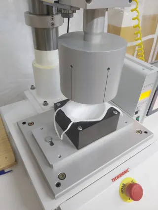 Soldadora Ultrasonidos Sobremesa TECNOSONIC