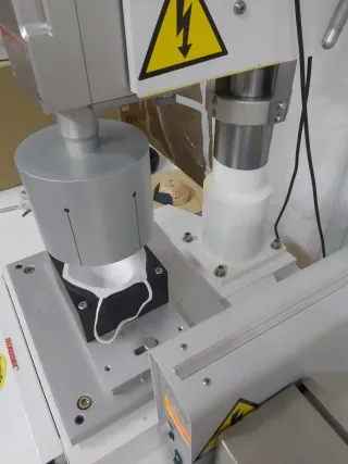 Soldadora Ultrasonidos Sobremesa TECNOSONIC