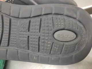 Chancletas Crocs Talla 39