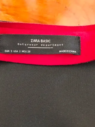 Chaqueta Zara Roja Tres Cuartos