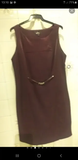 Conjunto chaqueta y vestido berenjena + pañuelo.