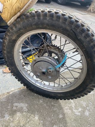 Bultaco sherpa Rueda Trial Competición con frenos