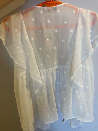Blusa Bershka blanca talla 42 sin estrenar