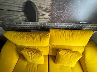 Sofá 3 plazas amarillo tela