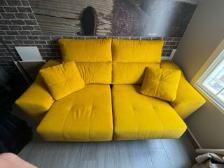 Sofá 3 plazas amarillo tela
