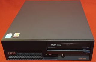 IBM ThinkCentre A52 8298 PC Escritorio