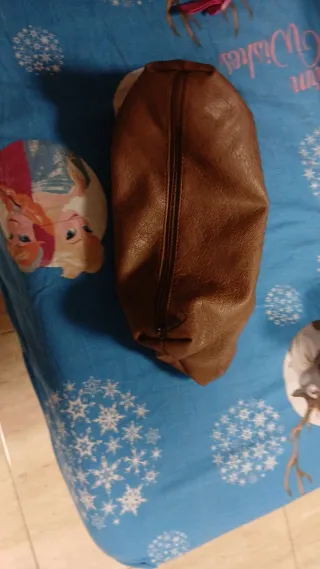 Bolso de mano y bandolera burdeos