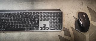 Logitech MX Keys y MX Master 3 Negro