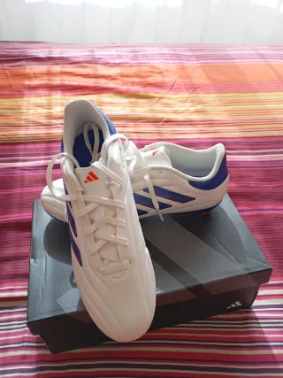 Scarpe da calcio bambino Adidas Copa Pure 38.5