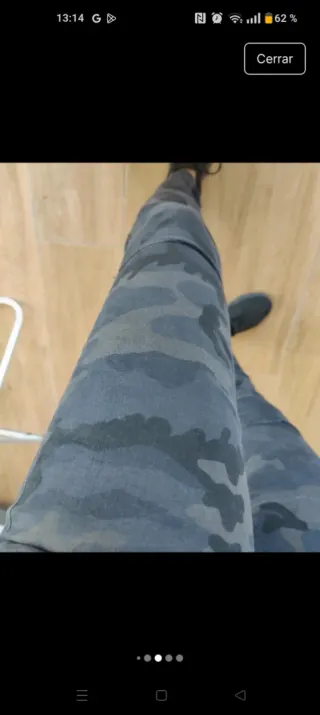 Pantalón camuflaje Zara