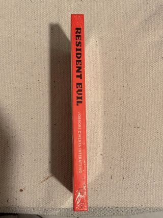 Libro "Resident Evil" - Collana Videogiochi Leggen