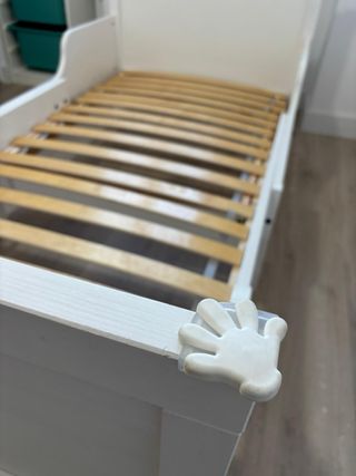 Cama infantil extensible IKEA SUNDVIK y colchón