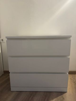 Comoda de 3 cajones MALM ikea