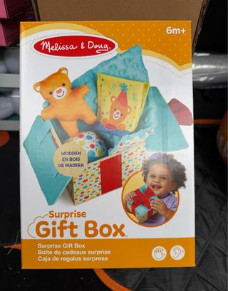 Melissa & Doug Caja Regalos Sorpresa 6m+