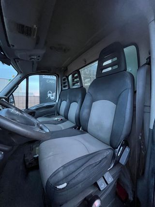 Iveco Daily 70c18 Cajón abierto - 2011 - Tacógrafo