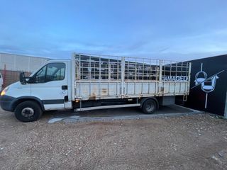 Iveco Daily 70c18 Cajón abierto - 2011 - Tacógrafo