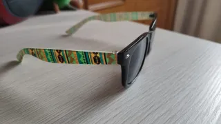 Gafas de sol para niños y niñas