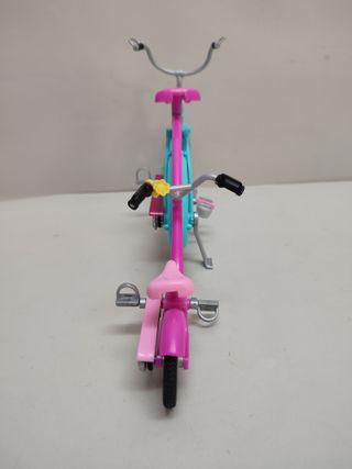 Barbie con Bicicletta 2010