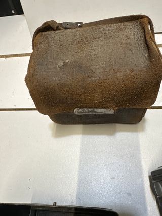 Cámara Zeiss Antigua con Estuche Marrón